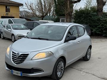 Lancia Ypsilon 1.2 69 CV 5 porte GPL Ecochic Gold