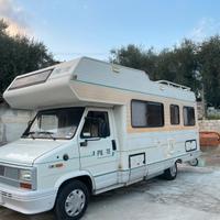 Pilote R580 camper