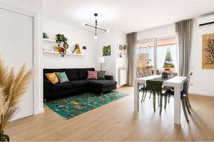 Appartamento bilivelli con veranda