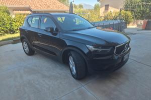 volvo xc 40 T2