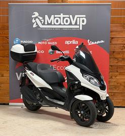 Piaggio MP3 300 hpe S - Rate a Interessi ZERO