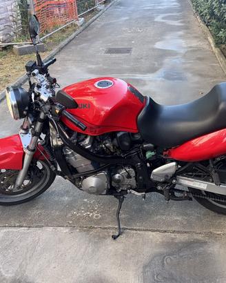 suzuki gsx 600f