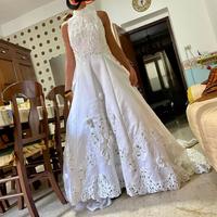 Abito da sposa elegante con strascico tg. 44