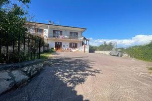 Villa di 260 m² con più di 5 locali a Artena