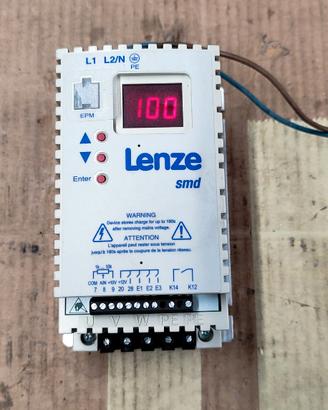 Inverter monofase LENZE  usato , potenza 0,37kw