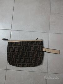 pochette fendi 