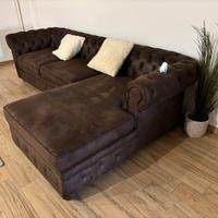 Divano Chesterfield