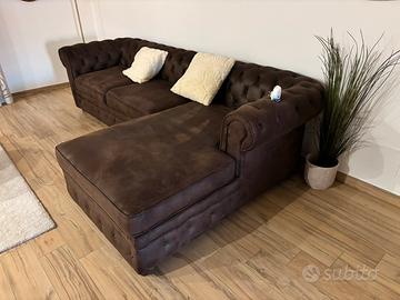 Divano Chesterfield
