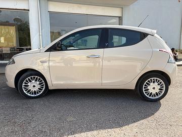 Lancia Ypsilon 2016 - 55000 km