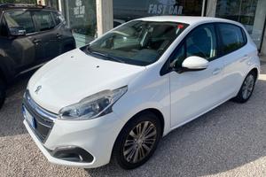Peugeot 208 1.6 HDI 55kw NEOPATENTATI POCHI KM