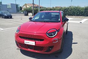 FIAT 600 My24 600e - Red