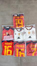 Maglie da calcio Spagna due stelle mondiali