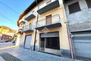 NEGOZIO A MONTALTO DORA