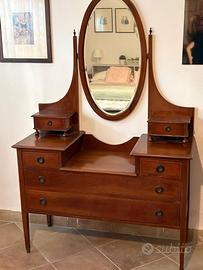 Mobile con specchiera ovale 1700 inglese