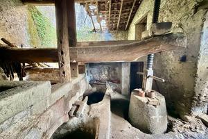 Rustico / Casale di 50 m² con 1 locale a Trecastag