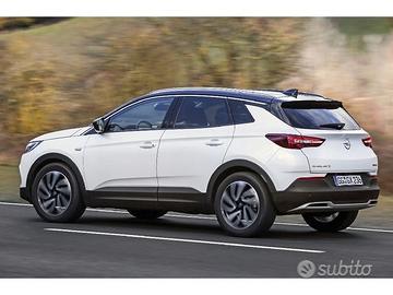 Ricambi usati per opel grandland x