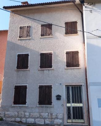 Tonezza casa a schiera con terreno indipendente