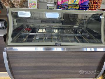 Arredamento Bar-Pasticceria-Gelateria
