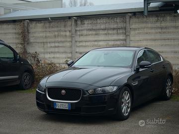 Jaguar XE perfetta, catena e turbina sostituite