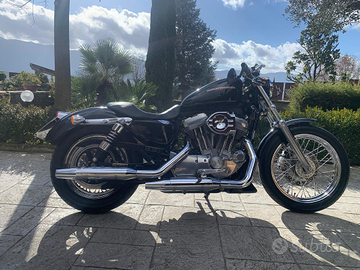 Harley Davidson sportster 883