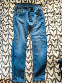pantaloni diesel tg. 33 