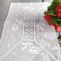 Centrotavola in cotone bianco. Rettangolare 