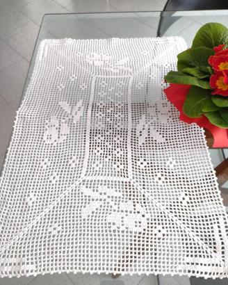 Centrotavola in cotone bianco. Rettangolare 