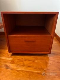 Comodino in ciliegio collezione mono di flou