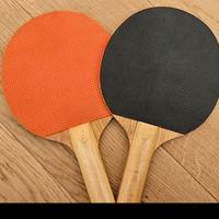 2 racchette da ping pong in legno