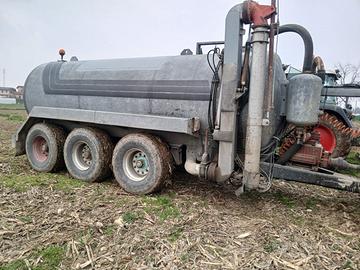 Carrobotte spandi liquame