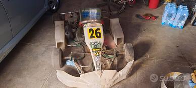 toni kart 60 con carrellino