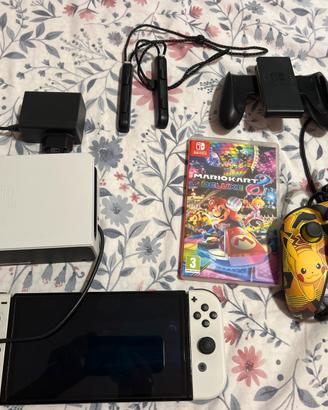 NINTENDO SWITCH OLED COMPELTA DI TUTTO