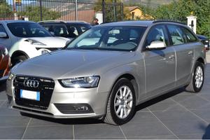 AUDI A4 Avant 2.0 TDI 143 CV Advanced
