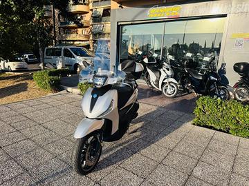 PIAGGIO Beverly 300 i.e. HPE S TUTTO INCLUSO ANC