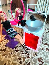 Salone parrucchiera barbie