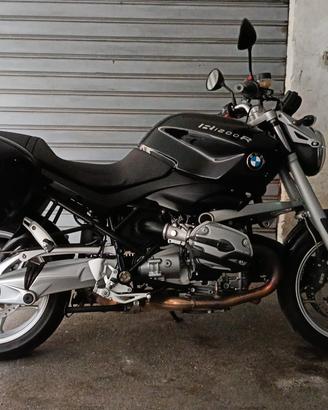 BMW R1200R