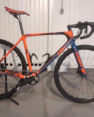 bicicletta ciclocross gravel KTM carbonio KTM L