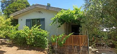 Casa di campagna con giardino - Lago e Mare