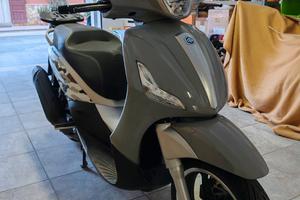 Piaggio Beverly 350