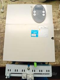 SCHNEIDER ELECTRIC LXM05AD57N4