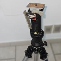 Cavaletto  290 nuovo con la testa 222 Manfrotto 