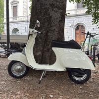 Vespa 50 special