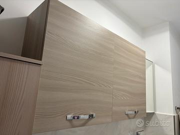 2 Pensili da cucina 60x33x72 cm come nuovi