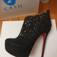 scarpe scamosciate Cash Calzature 