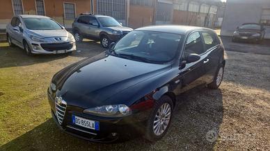 Alfa Romeo 147 1.6 t.s benzina e gpl