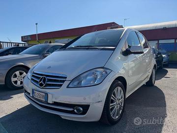 MERCEDES-BENZ A 180 CDI Avantgarde Automatica