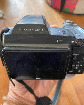 Macchina fotografica NIKON coolpix l840