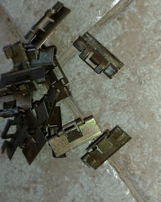 Piastrine/Clip di fissaggio 