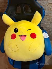 Peluche pokemon (pikachu)