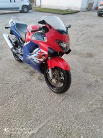 HONDA CBR 600